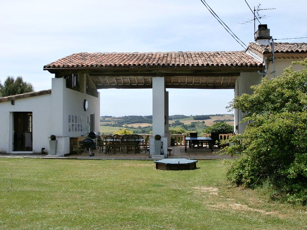 une autre photo de le Moulin de la Nation